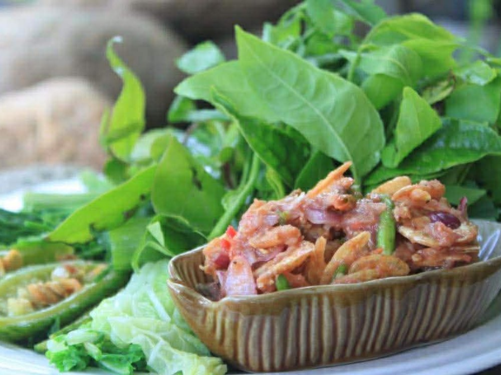 น้ำพริกกุ้งเสียบ ร้านอาหารใบเตย กระบี่