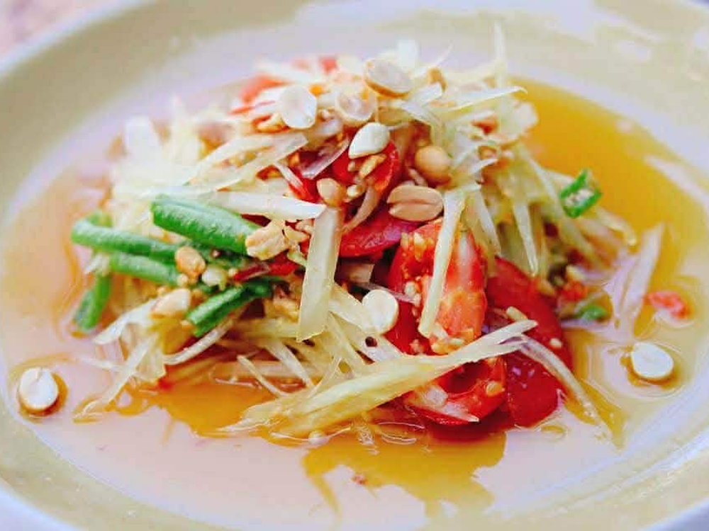 ส้มตำไทย ร้านอาหารใบเตย กระบี่