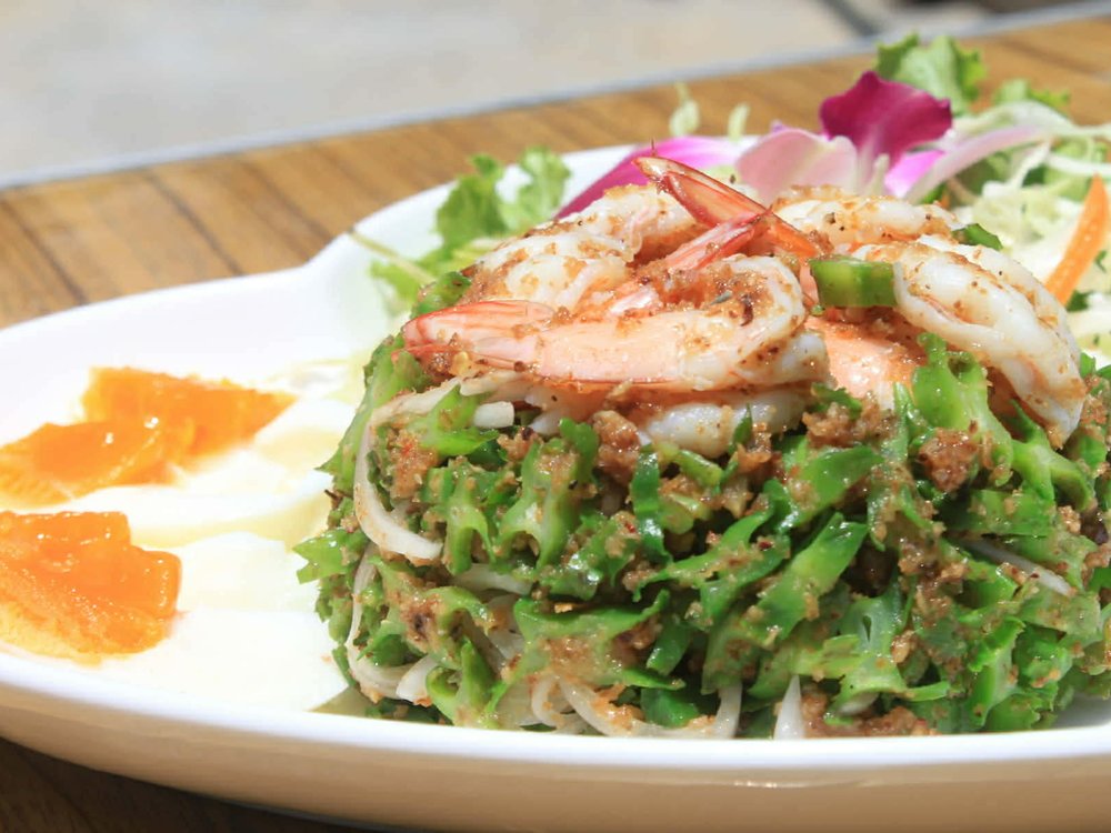 ยำถั่วพลู ร้านอาหารใบเตย กระบี่